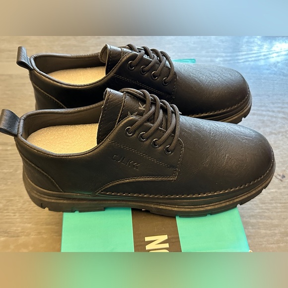 Eastland Men’s Size 8.5 Plainview Black Oxford Shoe. - Picture 2 of 4